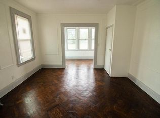 178 Wainwright St #1R, Newark, NJ 07112