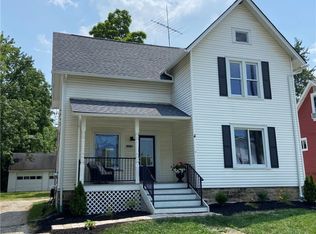 15979 Johnson St, Middlefield, OH 44062