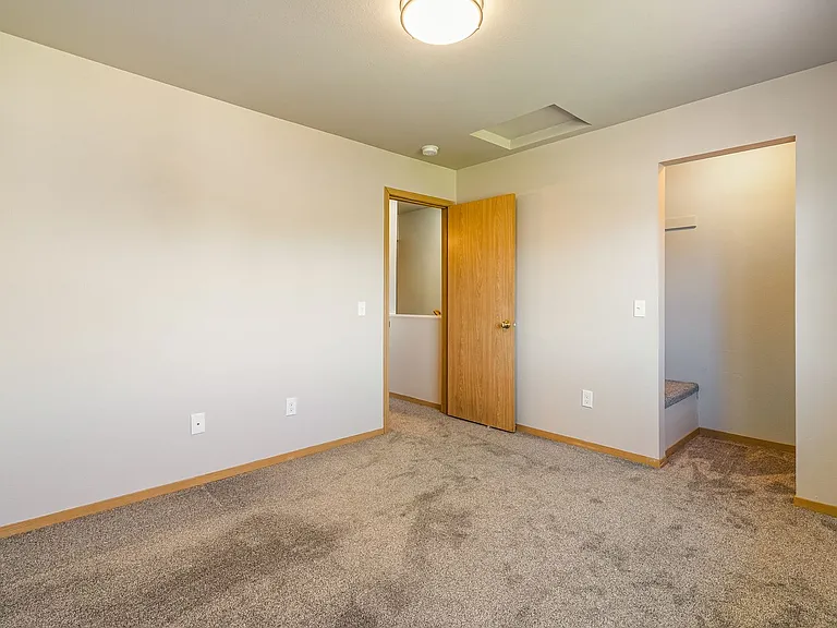 Parkview Apartments Your Next Home Awaits! — Photo 54