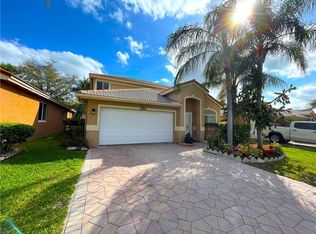 3762 Pebblebrook Ct, Coconut Creek, FL 33073