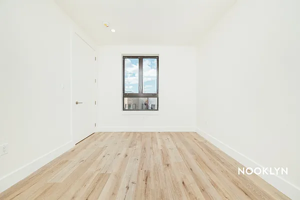 Rented by Nooklyn NYC LLC | media 34