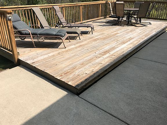 5th image of 1351 Bannerstone Dr
