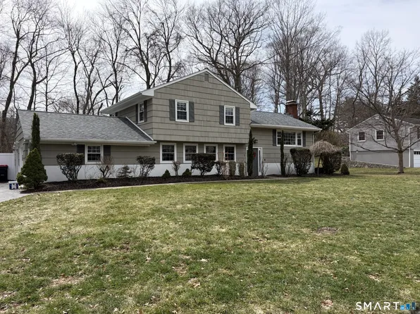 5 Dorset Road, Norwalk, CT 06851