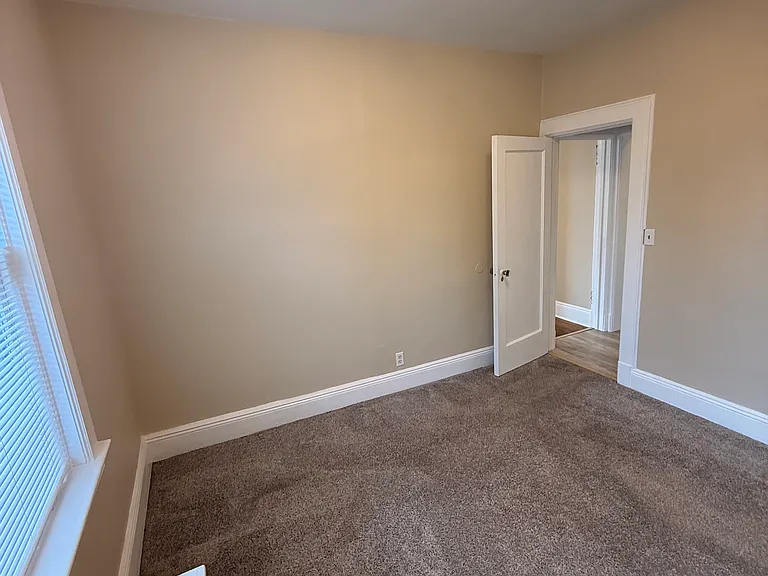 48 Grand Ave #2R — Photo 12