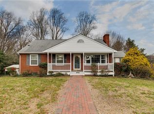 111 Oak Ridge St, Bowling Green, VA 22427