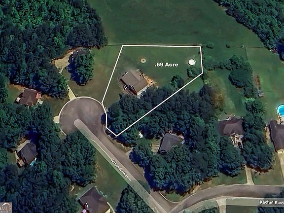 3rd image of 505 Miranda Way