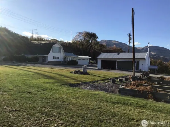 2627 Malaga Alcoa Highway, Malaga, WA 98828
