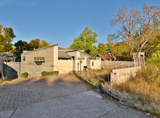 149 S Keene Way Dr, Medford, OR
