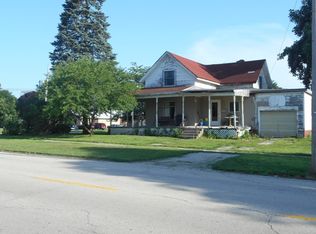 116 SW 4th St, Galva, IL 61434