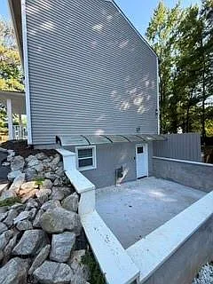 644 Bantry Ln — Photo 7