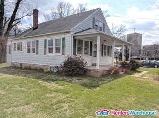 205 Park Rd, Rockville, MD 20850