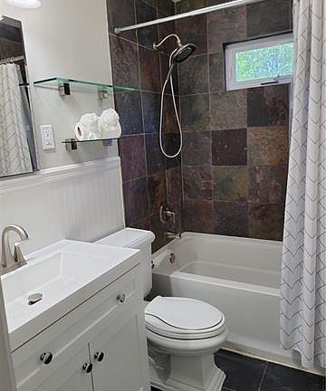 4th image of 4110 W 74th Ter