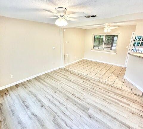 2nd image of 303 Newcastle Dr