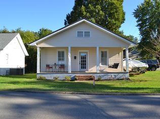 414 W 7th Ave, Lenoir City, TN 37771