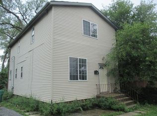 711 E 153rd St, Phoenix, IL 60426