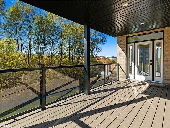 3rd image of 257 Ladyslipper Dr