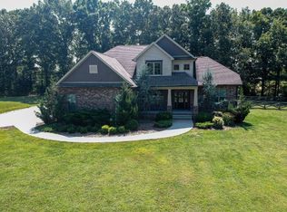 2758 New Hall Rd, Greenbrier, TN 37073