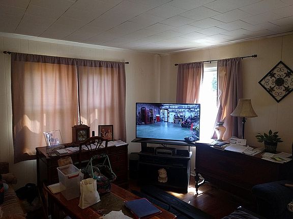 2nd image of 319 N Prospect Dr