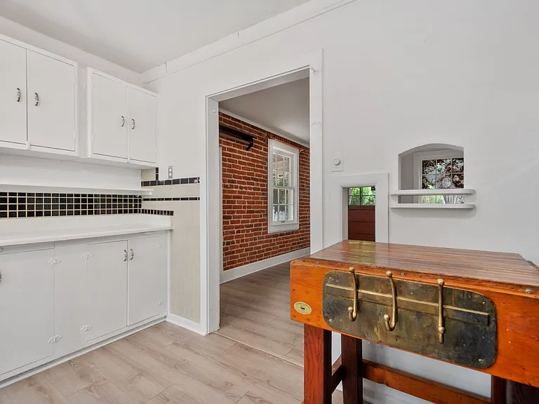 2040 S Pearl St — Photo 12