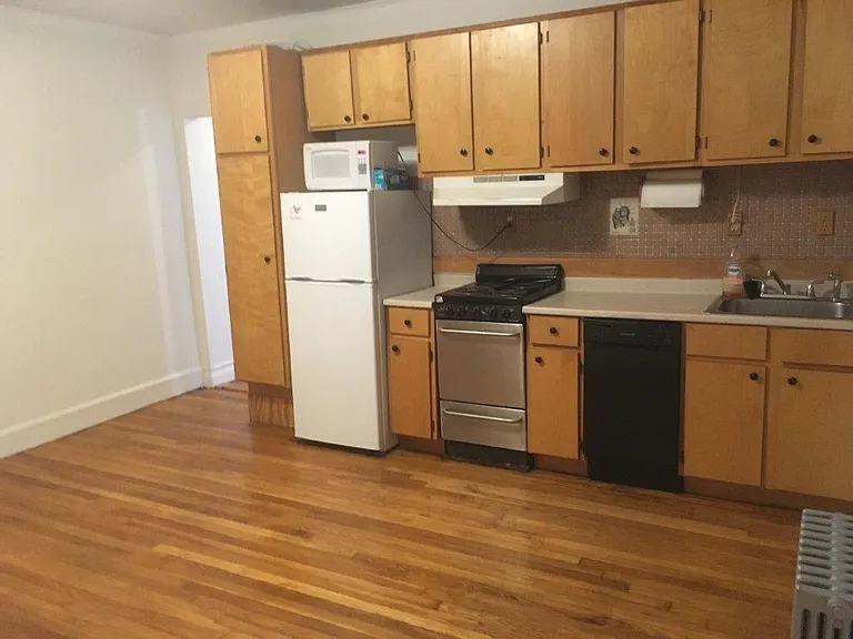 45 Ashford St #11 — Photo 8