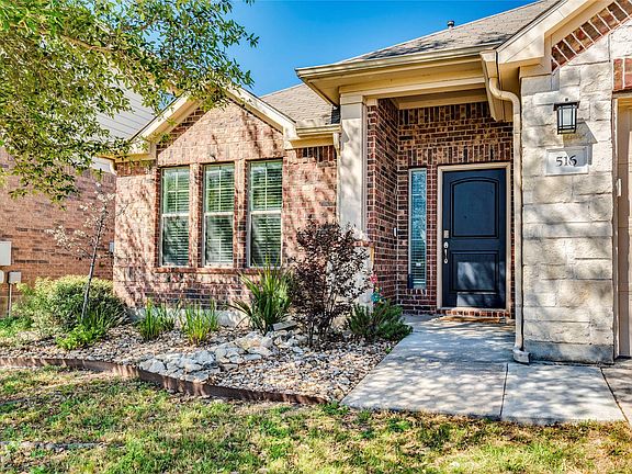 3rd image of 516 Hot Spring Valley