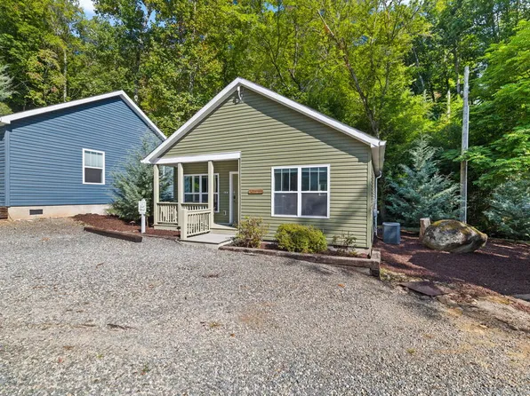 52 Bryson Village Loop, Bryson City, NC 28713