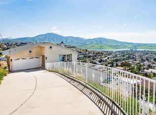 1427 Maria Ave, Spring Valley, CA 91977