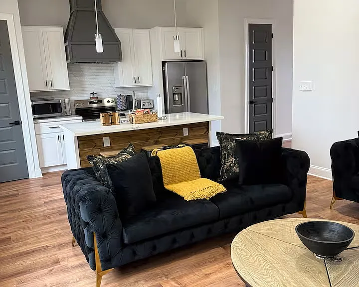 3540 Evangeline Dr — Photo 7