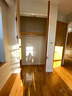 Rented by Coldwell Banker Reliable Real Estate | media 8