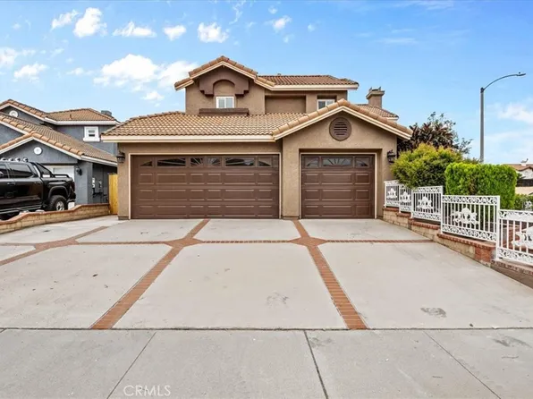 386 Arthur Cir, Corona, CA 92879