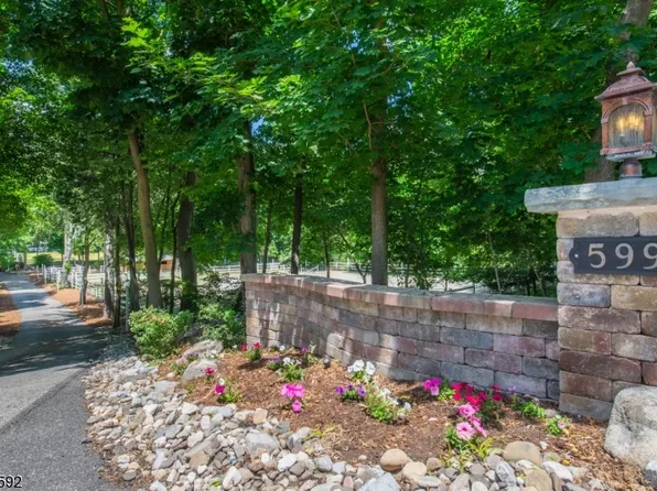 599 Ramapo Valley Rd, Oakland Boro, NJ 07436