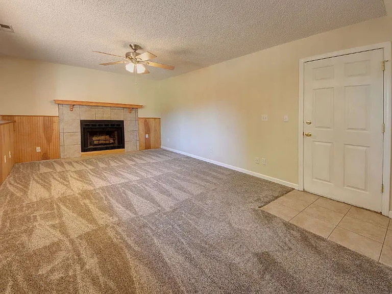 7490 Churchwood Cir — Photo 18