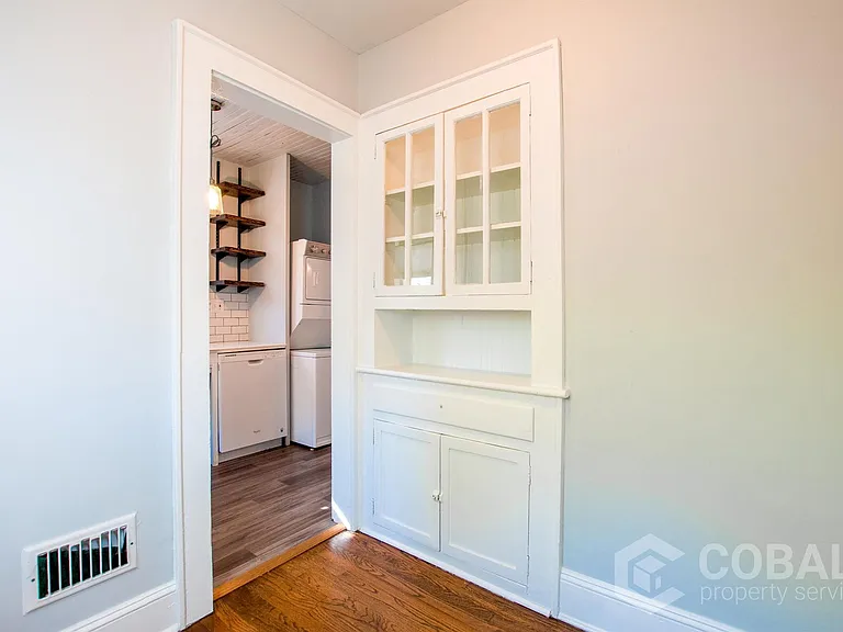 499 Winton Ter NE #1 — Photo 8