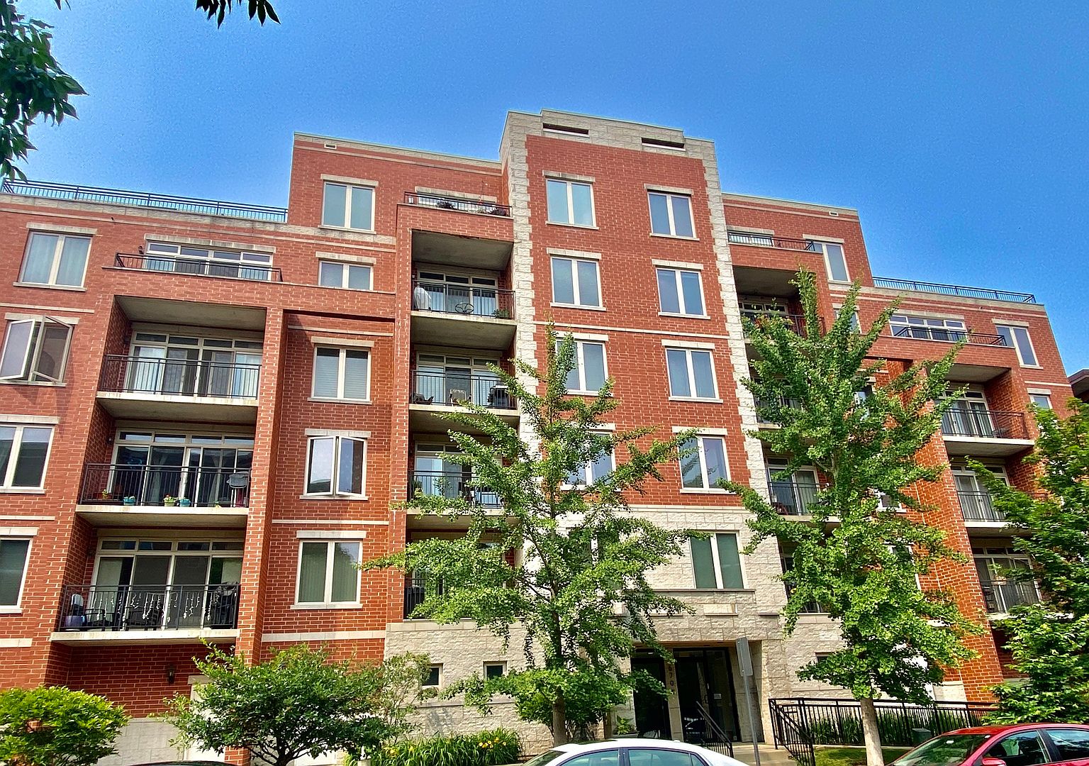1670 Mill St APT 402, Des Plaines, IL 60016 Zillow