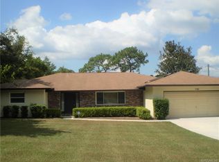 2793 W Fairway Loop, Citrus Springs, FL 34434