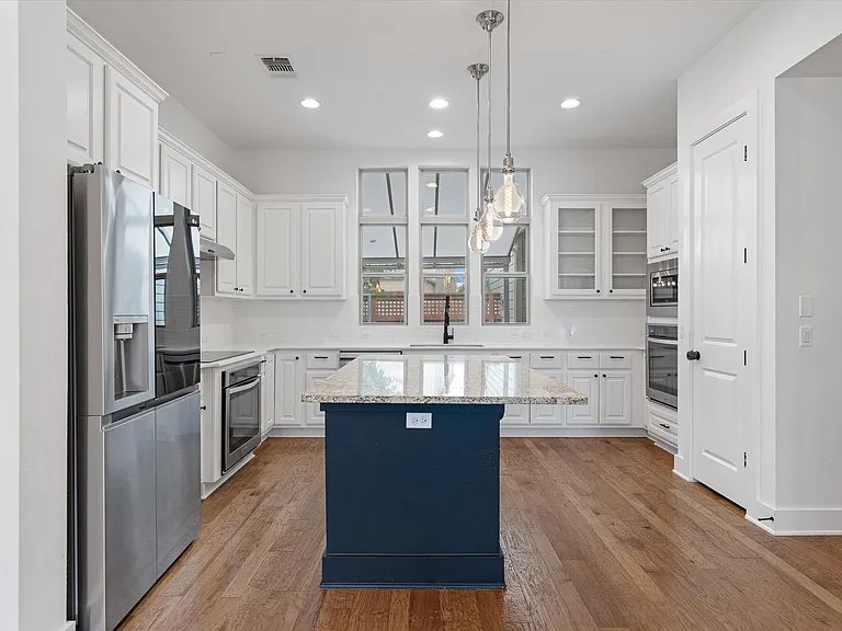 3120 Tom Miller St — Photo 31
