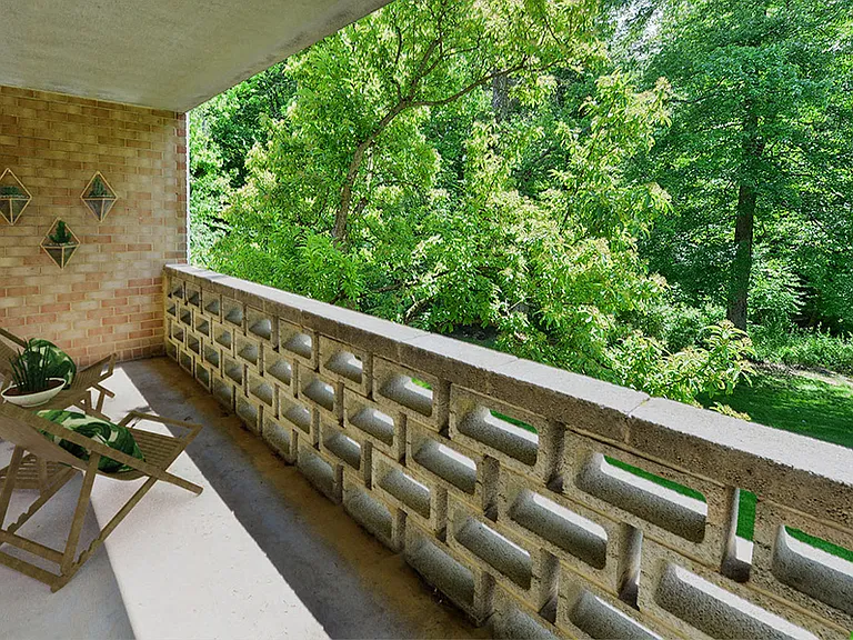 Marchwood Apartment Homes — Photo 10