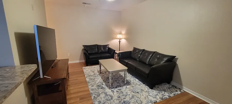 Student Housing - We'Re Looking For A Student To Fill The Last Room — Photo 4