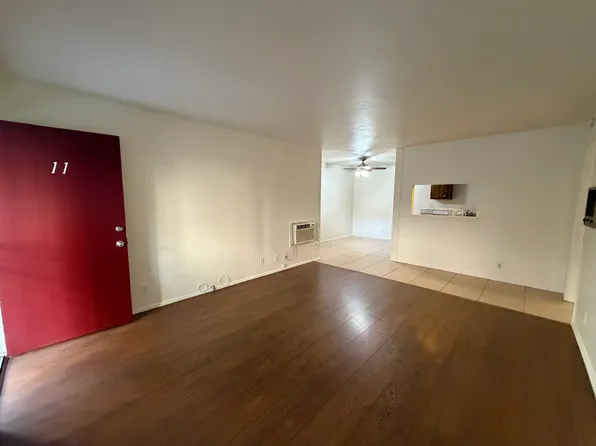 14209 Syracuse Dr APT 11, Whittier, CA 90604