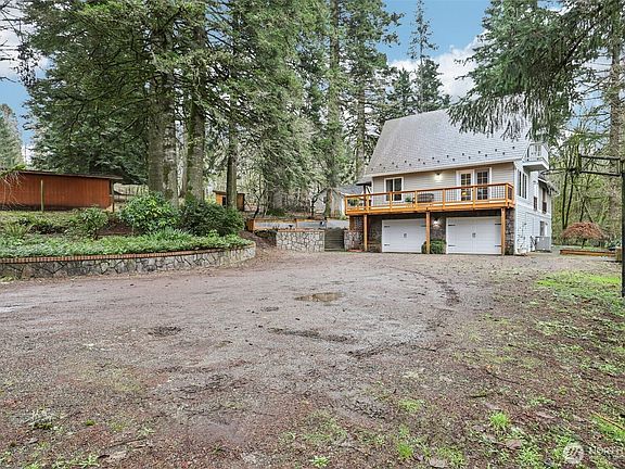 5th image of 34212 NE Adams Place