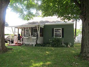 1st image of 21 Lincoln St