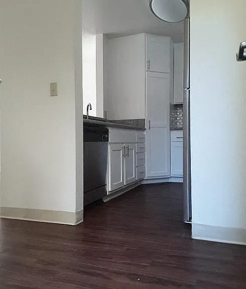 Terrace Trousdale Apartments — Photo 35