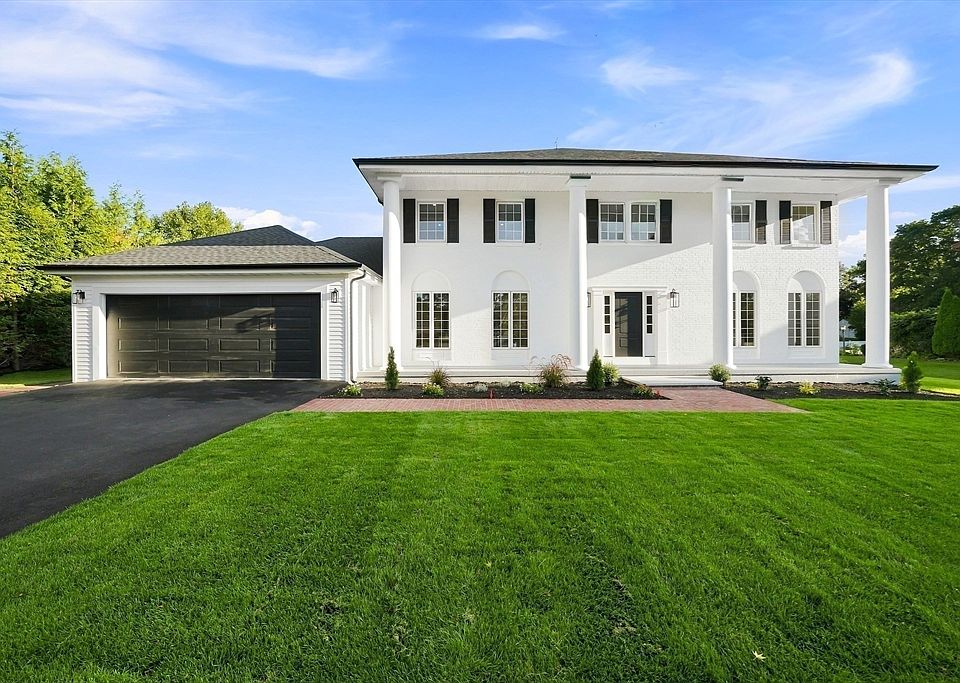 1st image of 7 Viking Rd