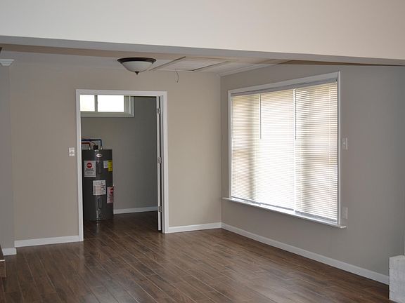4th image of 1003 Peachtree St