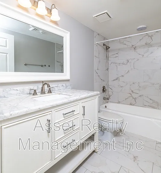 431 Canberra Dr #431 — Photo 14