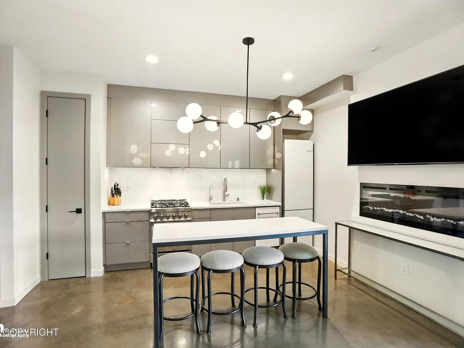 1 bed, 1.0 bath, 1640 sqft, $2,900 — Photo 4