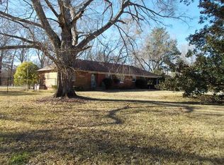 410 Carpenter St, Utica, MS 39175