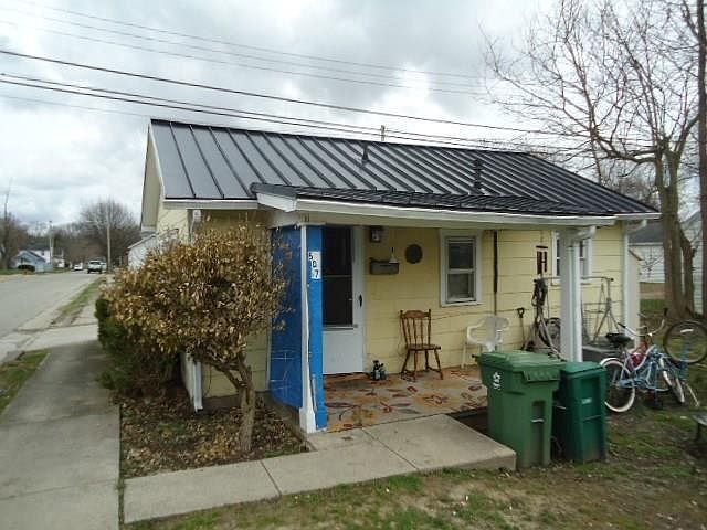 2nd image of 750&752-507 Broadway-johnston Ave