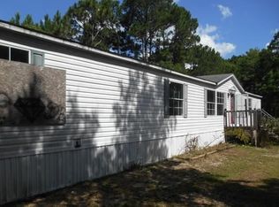 551 Cypress St, Mary Esther, FL 32569