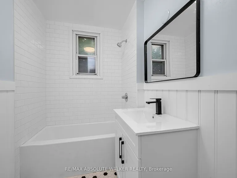 31 Crichton St #A — Photo 21
